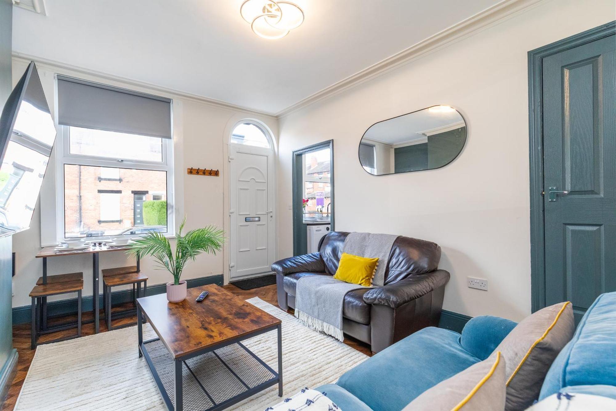 Spacious Two Bed House In Headingley ليدز المظهر الخارجي الصورة